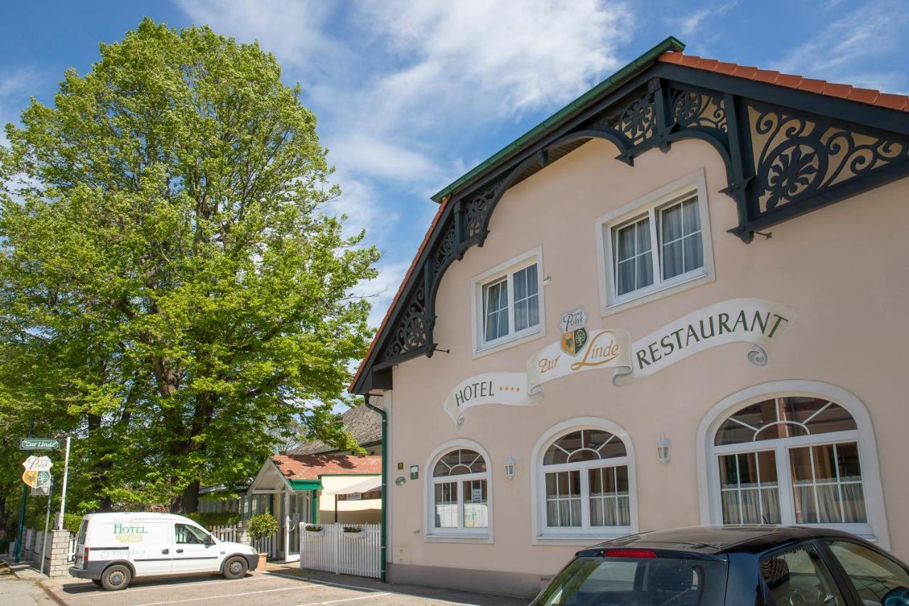 Self-Check-In Hotel Vinoq Mistelbach Exterior foto